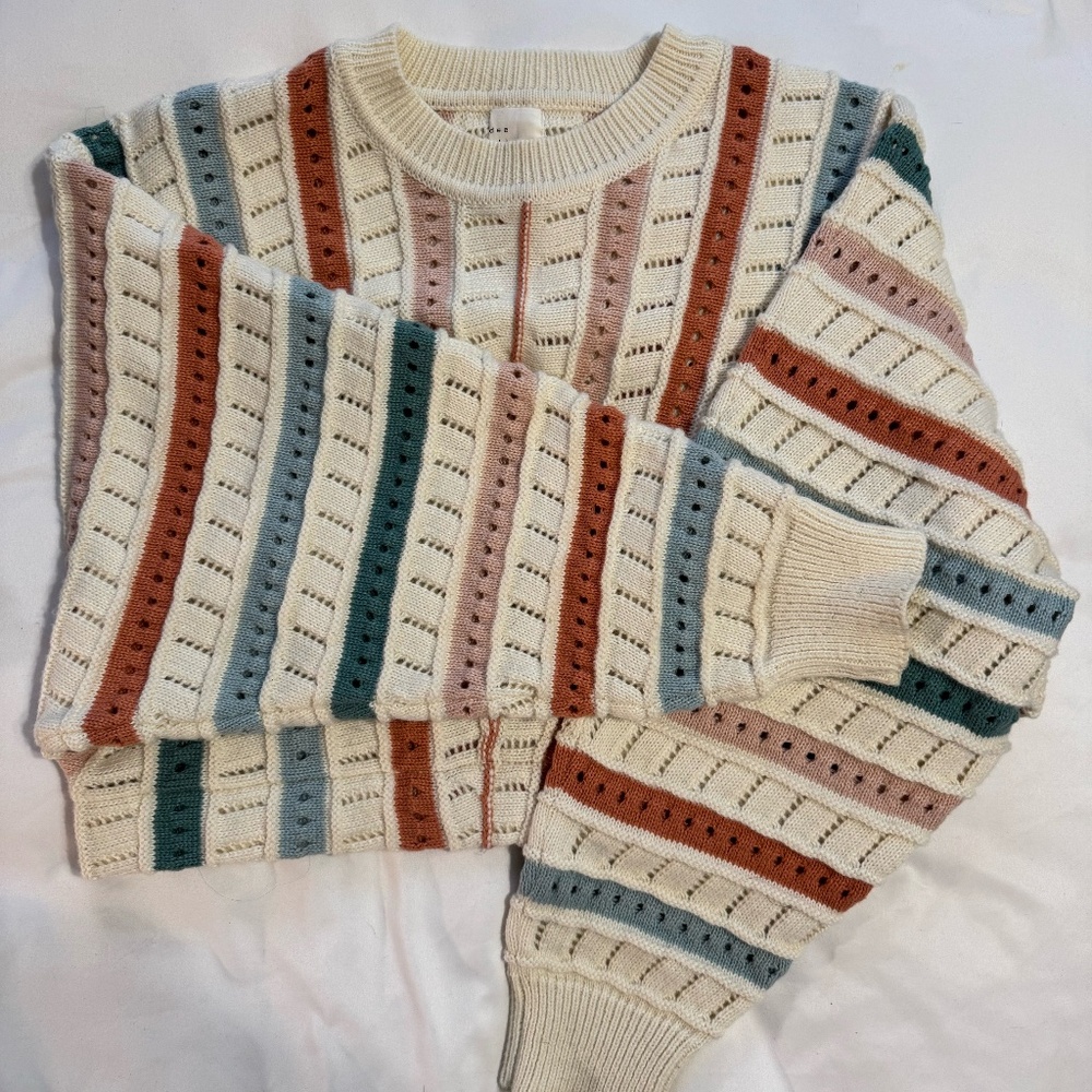 Dee Elly - Cozy Little Something Pullover Sweater / Size Small / Color: Multi